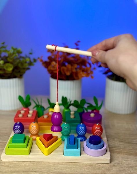 Логічна дерев&rsquo;яна дошка WToys 61714 геометричний сортер, магнітна риболовля, моркви, щипці 189516 фото